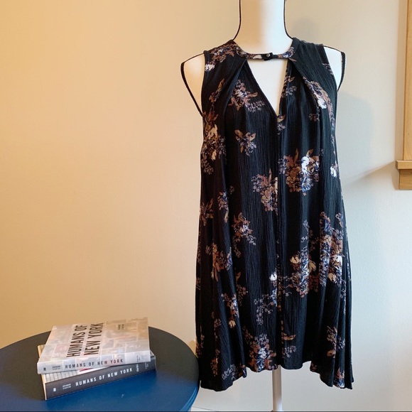 Free People Dresses & Skirts - Free People Sleeveless Mini Dress